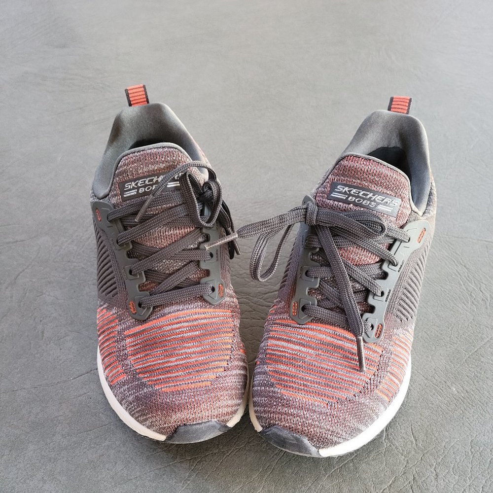 Ladies sketchers size 6.5